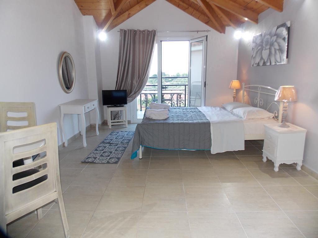 Yiannis Studios Tsilivi  Luaran gambar