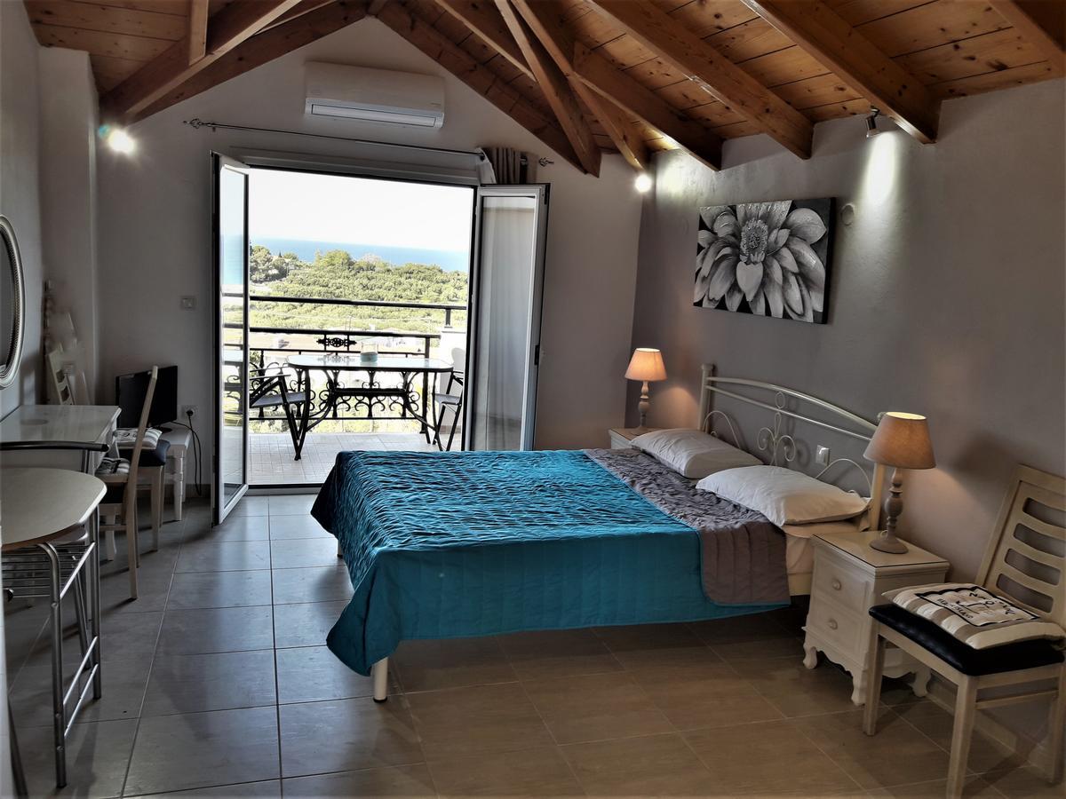 Yiannis Studios Tsilivi  Luaran gambar