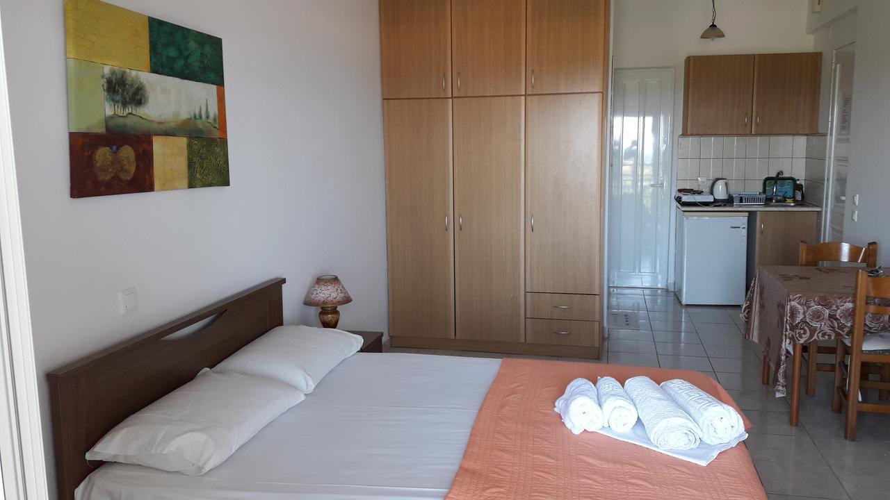 Yiannis Studios Tsilivi  Luaran gambar