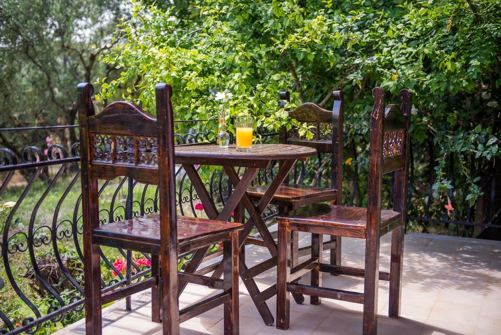 Yiannis Studios Tsilivi  Luaran gambar