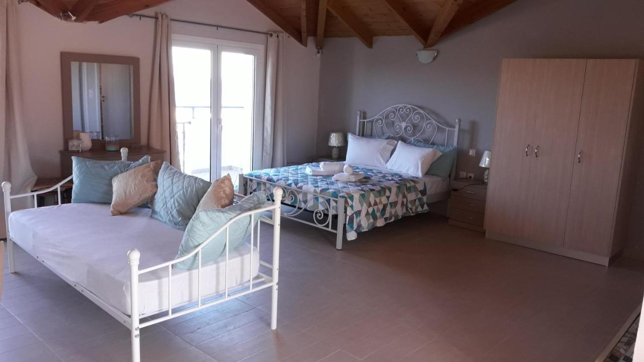Yiannis Studios Tsilivi  Luaran gambar