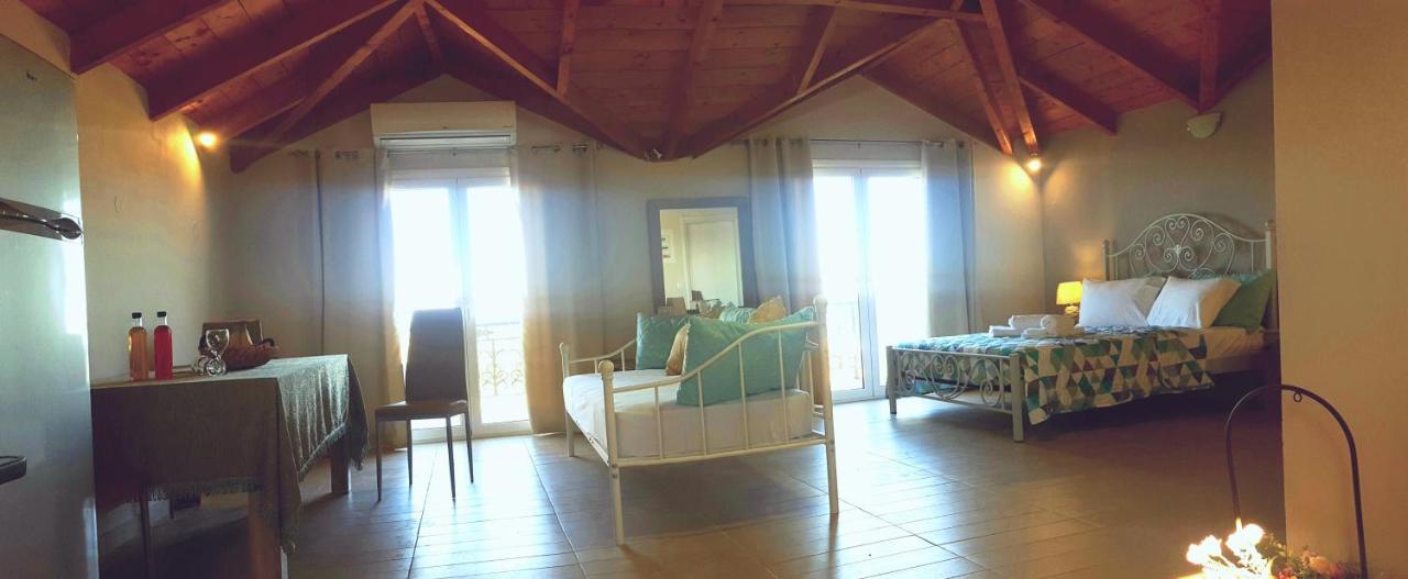 Yiannis Studios Tsilivi  Luaran gambar