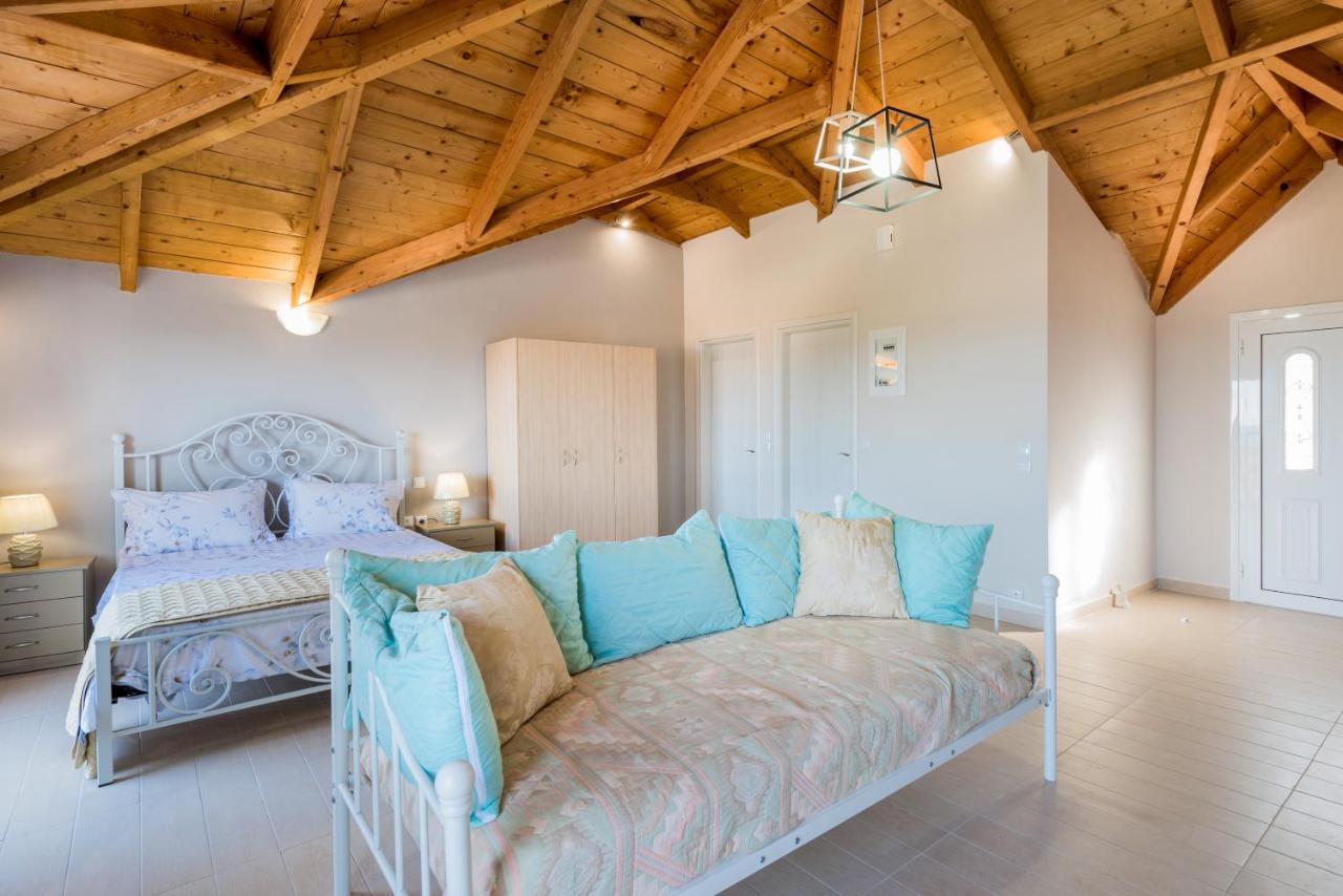 Yiannis Studios Tsilivi  Luaran gambar