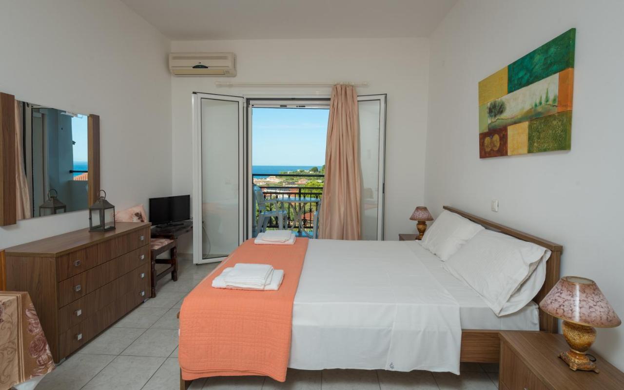 Yiannis Studios Tsilivi  Luaran gambar