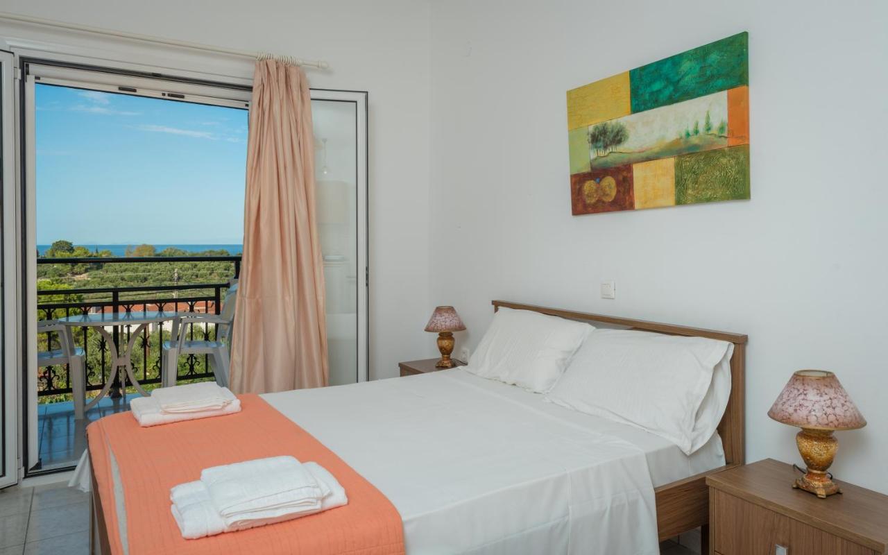 Yiannis Studios Tsilivi  Luaran gambar