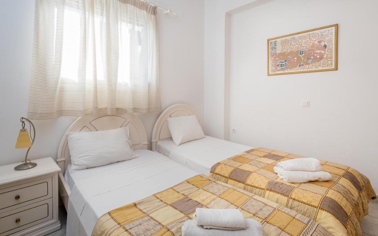 Yiannis Studios Tsilivi  Luaran gambar