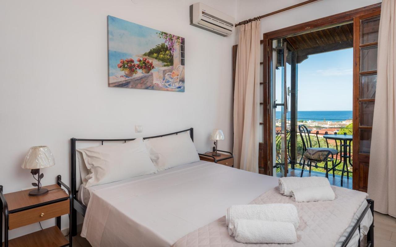Yiannis Studios Tsilivi  Luaran gambar